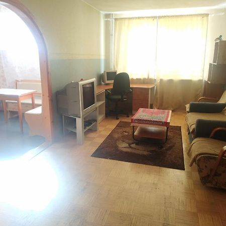 Economy Baltics Apartments - Liivamaee Tallinn Eksteriør billede